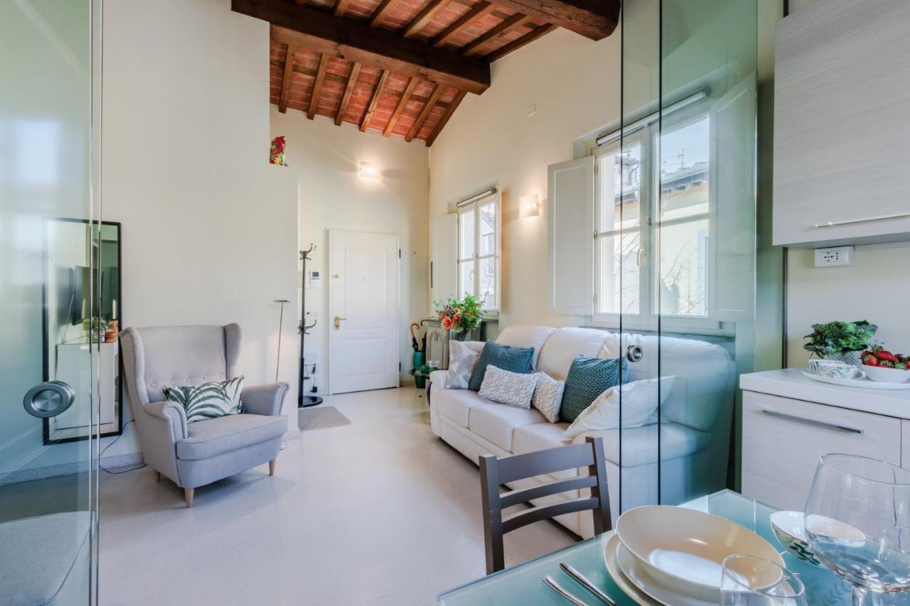 Apartamento Helene Smart Flat With Elevator Inside Lucca Exterior foto