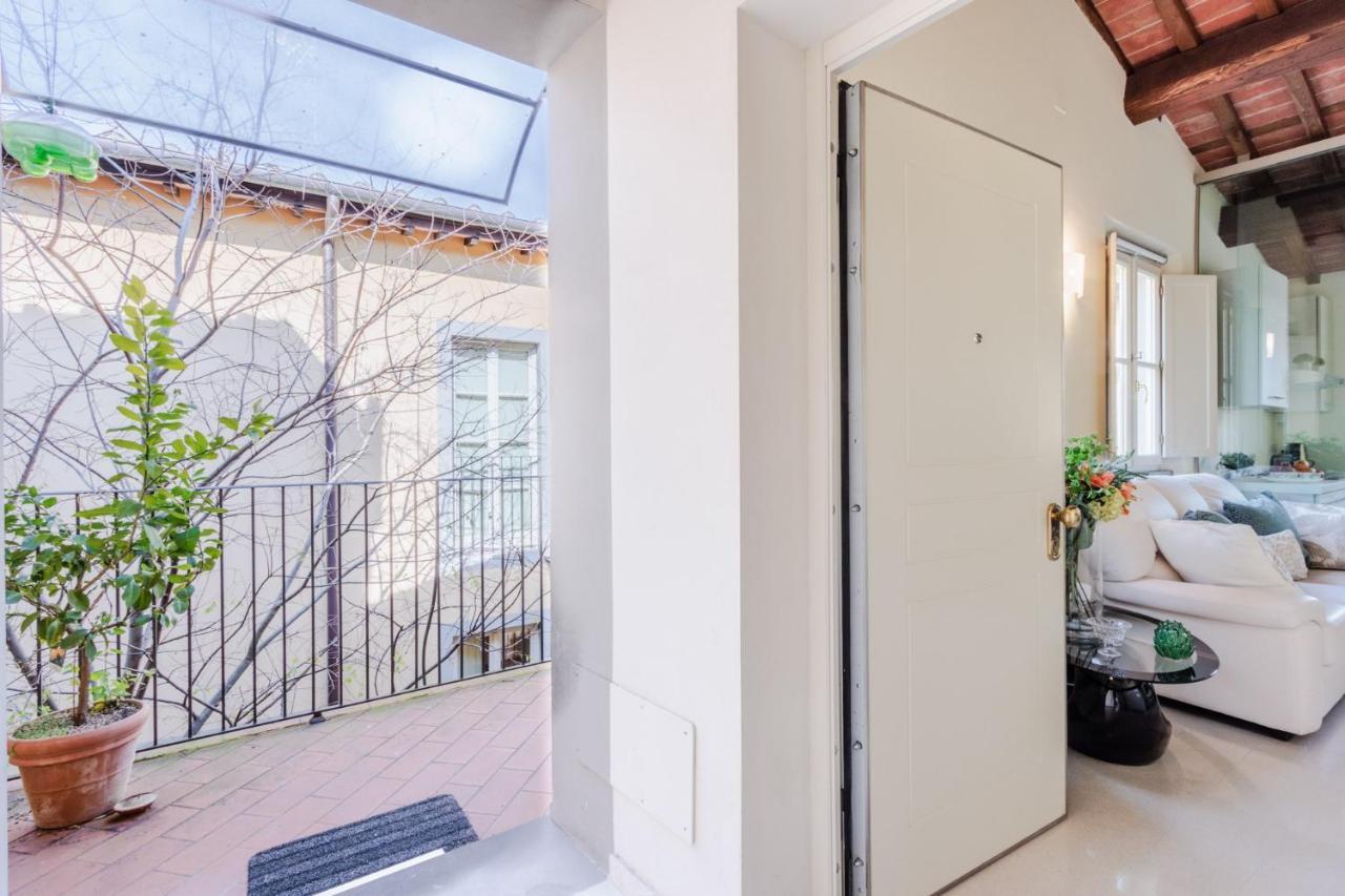 Apartamento Helene Smart Flat With Elevator Inside Lucca Exterior foto