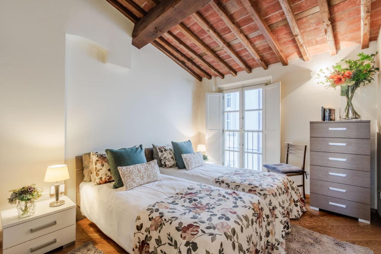 Apartamento Helene Smart Flat With Elevator Inside Lucca Exterior foto